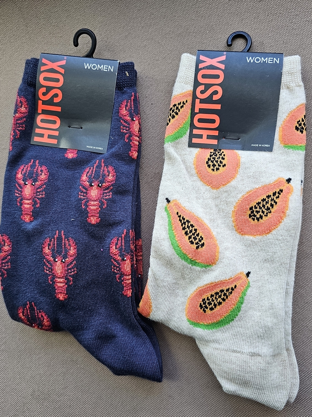 Hot Sox Women’s Novelty Sock Duo - Navy Lobster & Cream Papaya